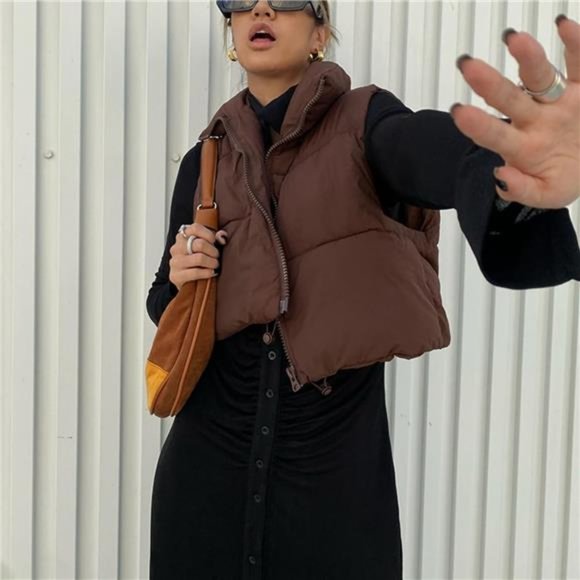 Women's Fashion High Neck Zipper Cropped Puffer Vest Jacket Coat - Picture 5 of 6